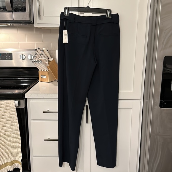 Anthropologie navy pants with bow. Size 4. Never worn. - Picture 3 of 3